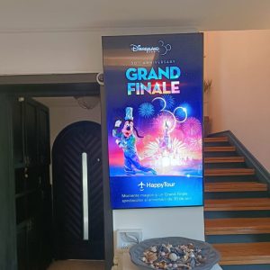 Reteaua-Digitala-Indoor-DOOH-13-GLAM-BEAUTY-STUDIO-centru-privat-de-beauty-de-lux-1