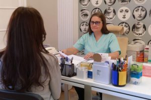 Întinerește-ți zona intimă în doar 60 de minute: Rejuvenare genitală cu celule stem, explicată de Dr. Lorena Turculeț!